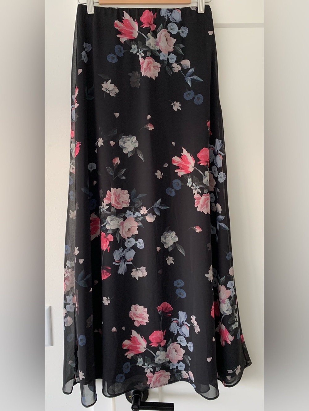 Ted Baker London Black Floral Maxi Skirt Size 2